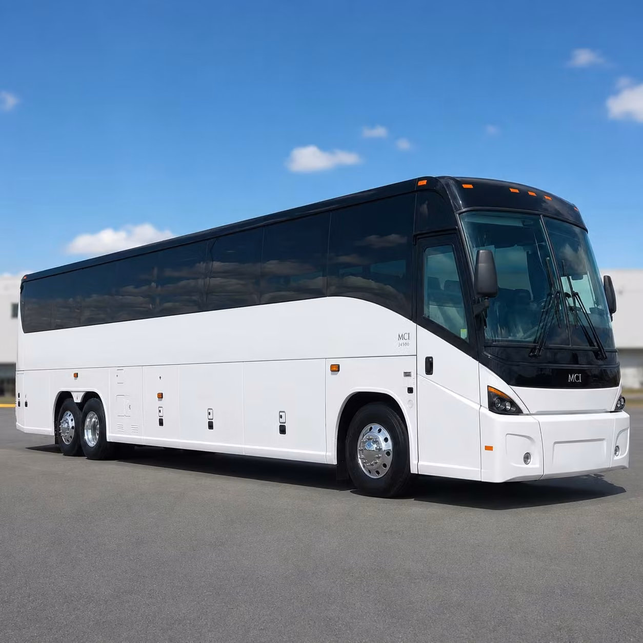 construction crew and worksite shuttle bus rentals in sioux falls